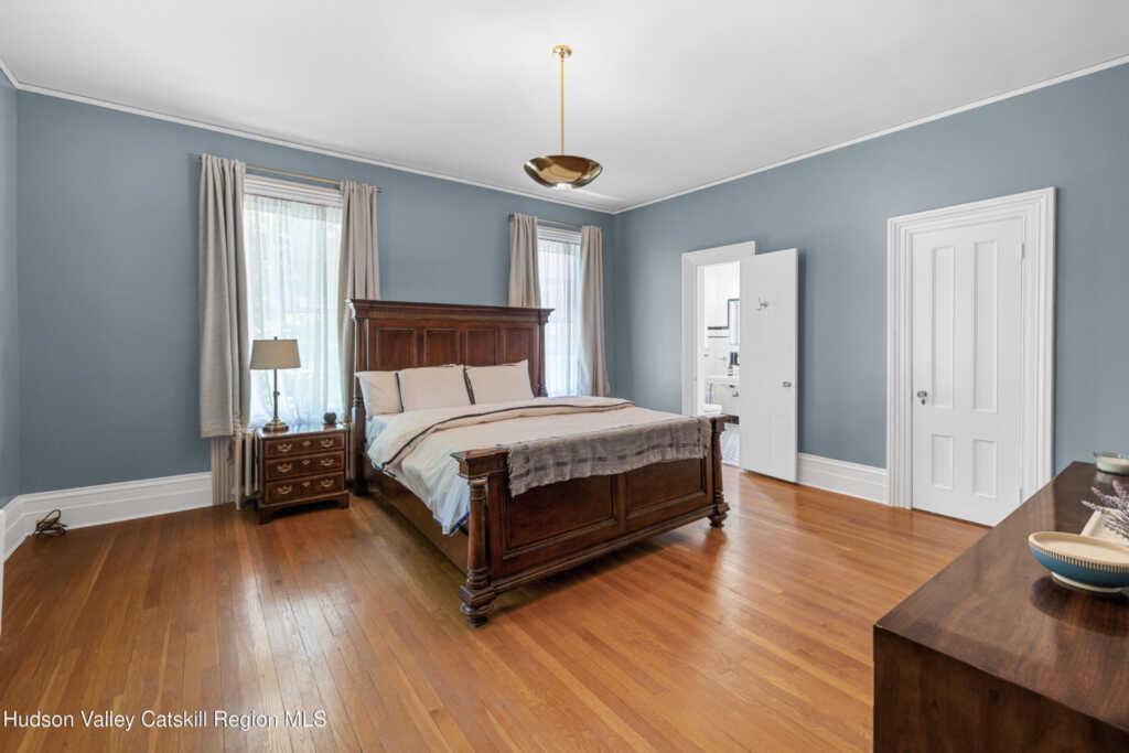 103 Albany Avenue, Kingston, NY 12401 - Photo 30 of 34