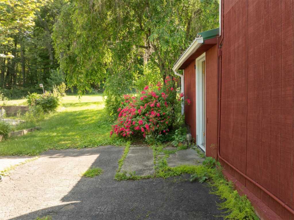 125 Mountain Rest, New Paltz, NY 12561 - Photo 25 of 43
