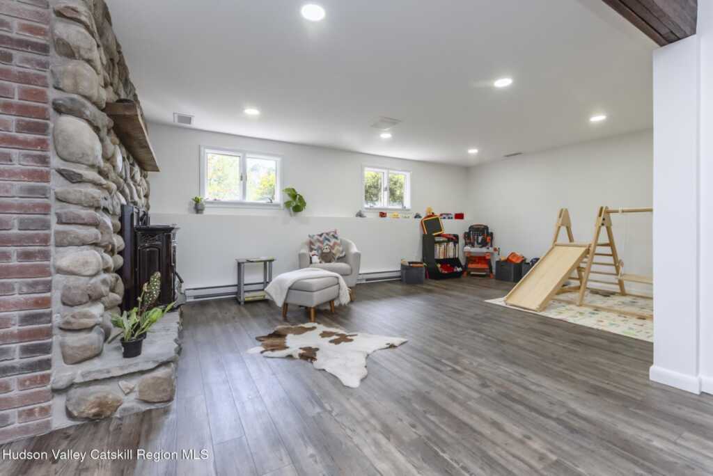14 Kemble Terrace, Hurley, NY 12443 - Photo 37 of 46