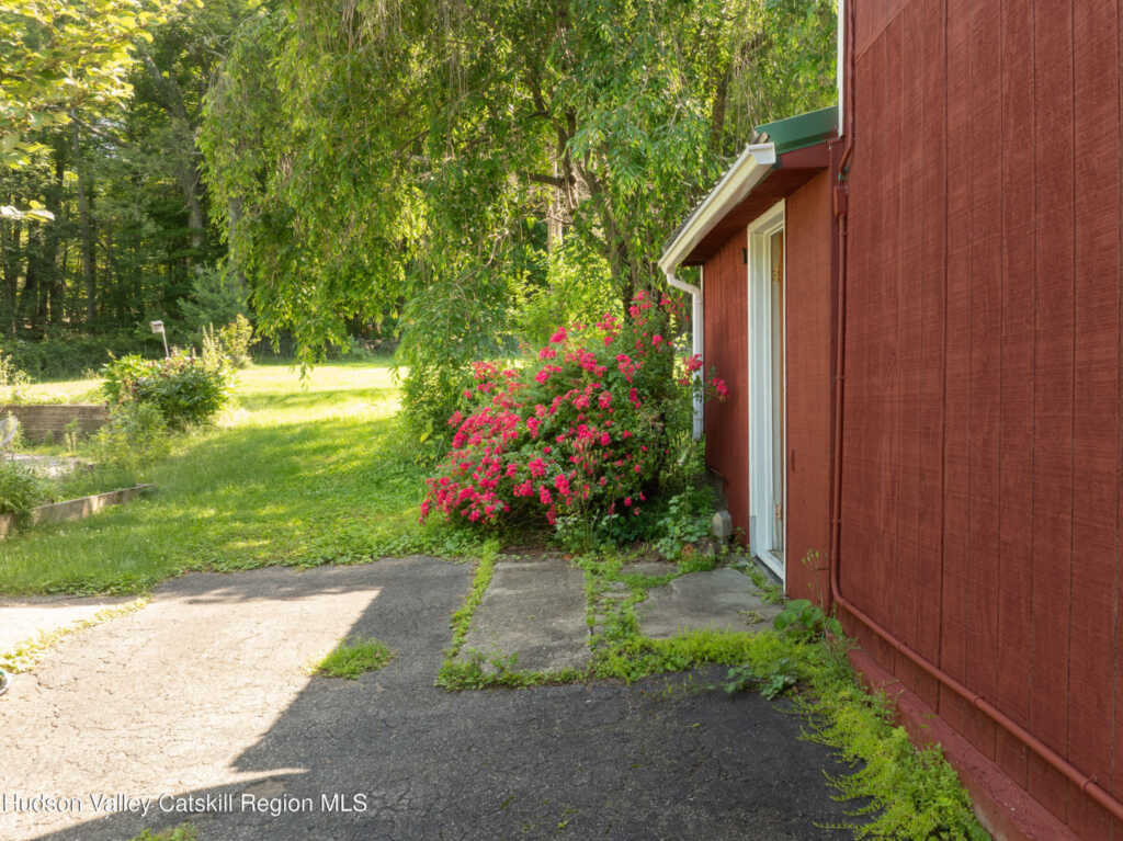 125 Mountain Rest Road Road, New Paltz, NY 12561 - Photo 25 of 43
