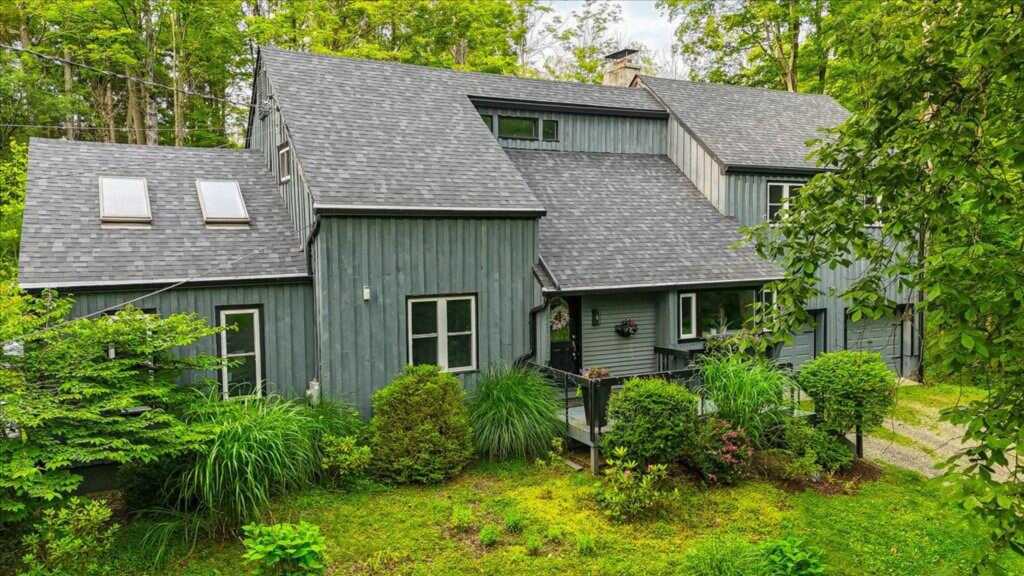 11 Cove Road, Rhinebeck, NY 12572 - Photo 3 of 35