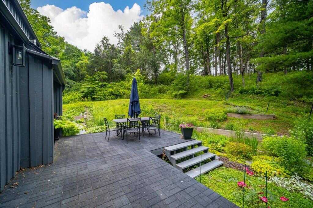 11 Cove Road, Rhinebeck, NY 12572 - Photo 30 of 35