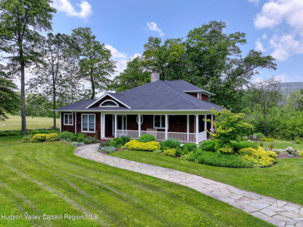 16 High Pasture Road, New Paltz, NY 12561