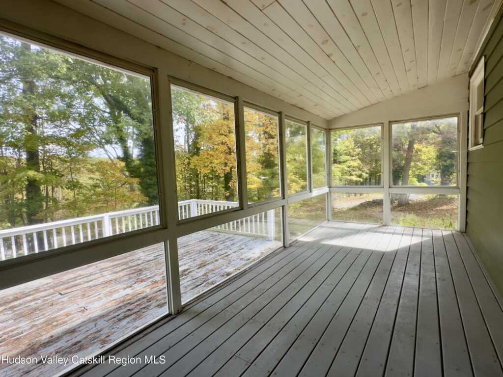 18 Marys Avenue, Saugerties, NY 12477 - Photo 14 of 20