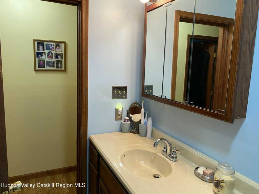 22 Beacham, Rhinebeck, NY 12572 - Photo 16 of 50