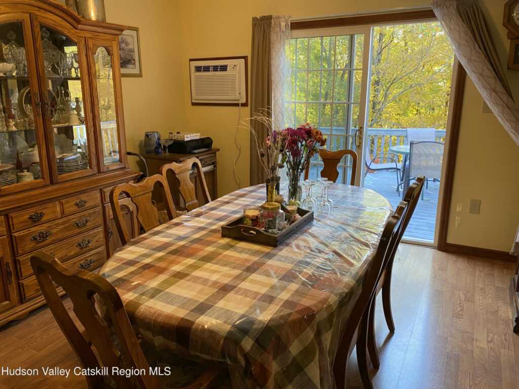 22 Beacham, Rhinebeck, NY 12572 - Photo 8 of 50