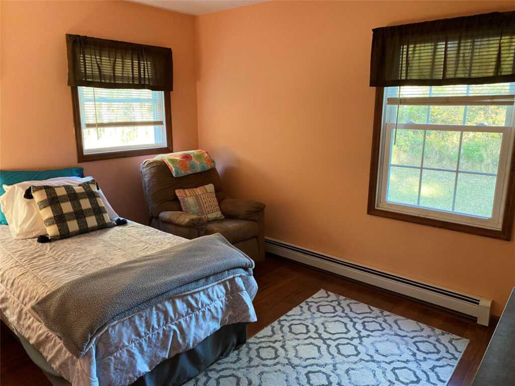 22 Beacham Road, Rhinebeck, NY 12572 - Photo 12 of 44