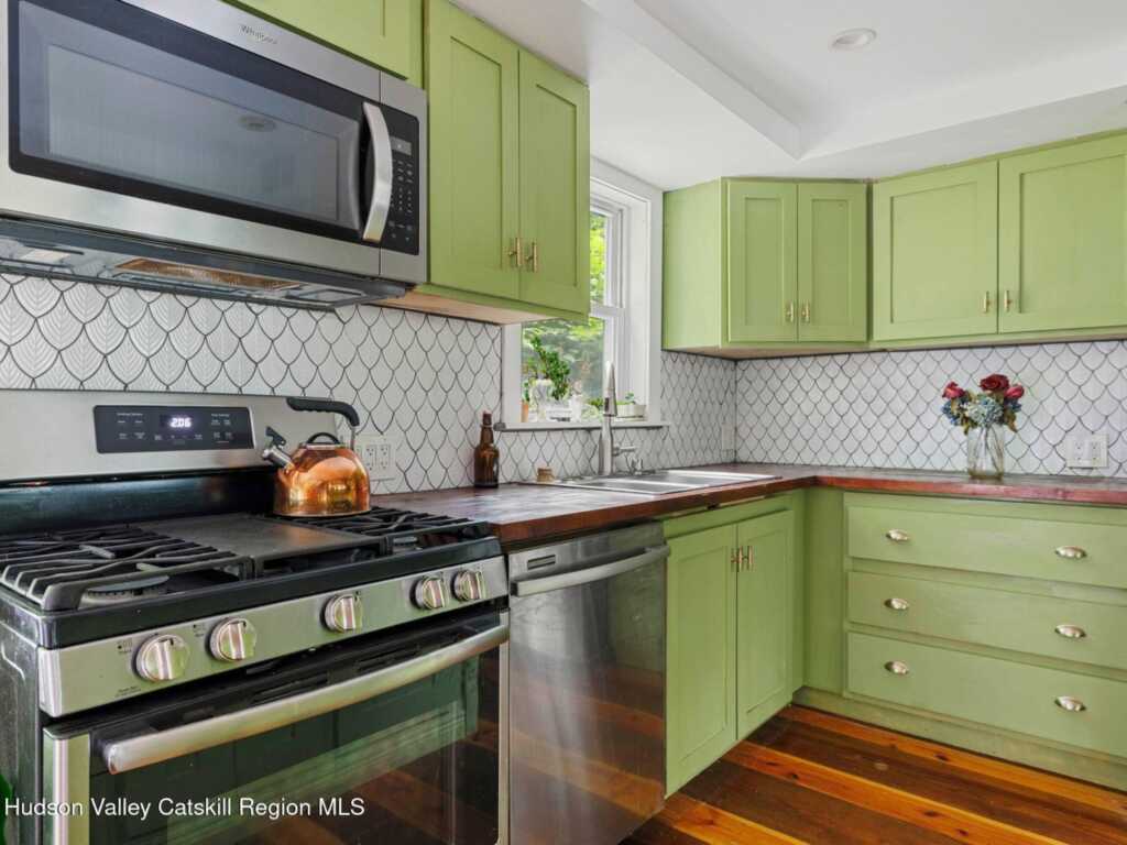 463 Abeel Street, Kingston, NY 12401 - Photo 13 of 32