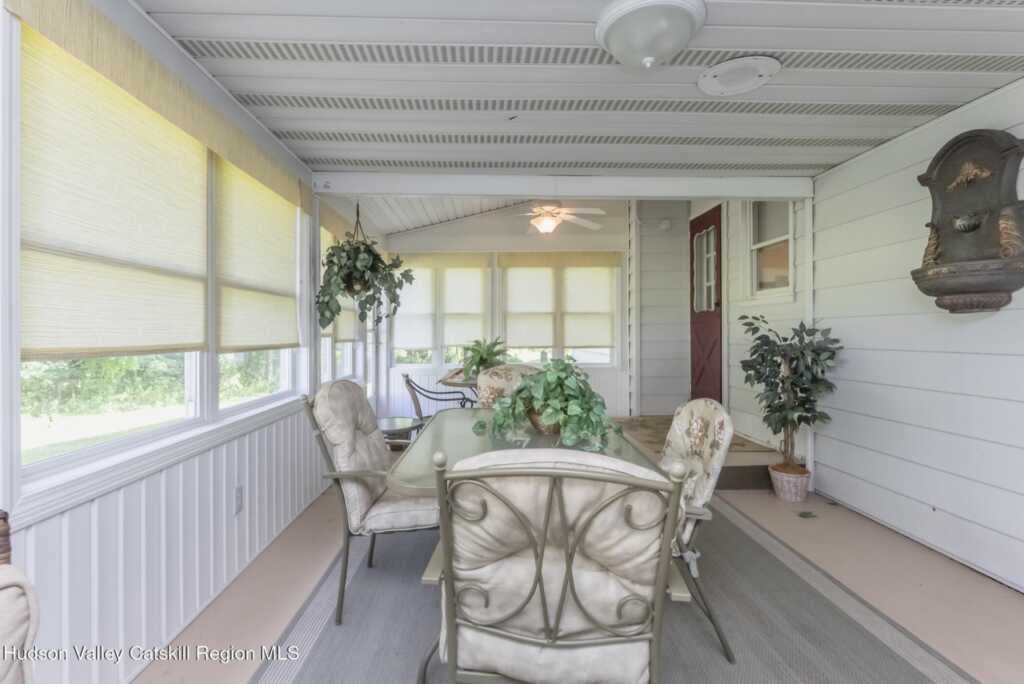 135 Hilltop Road, Saugerties, NY 12477 - Photo 19 of 49