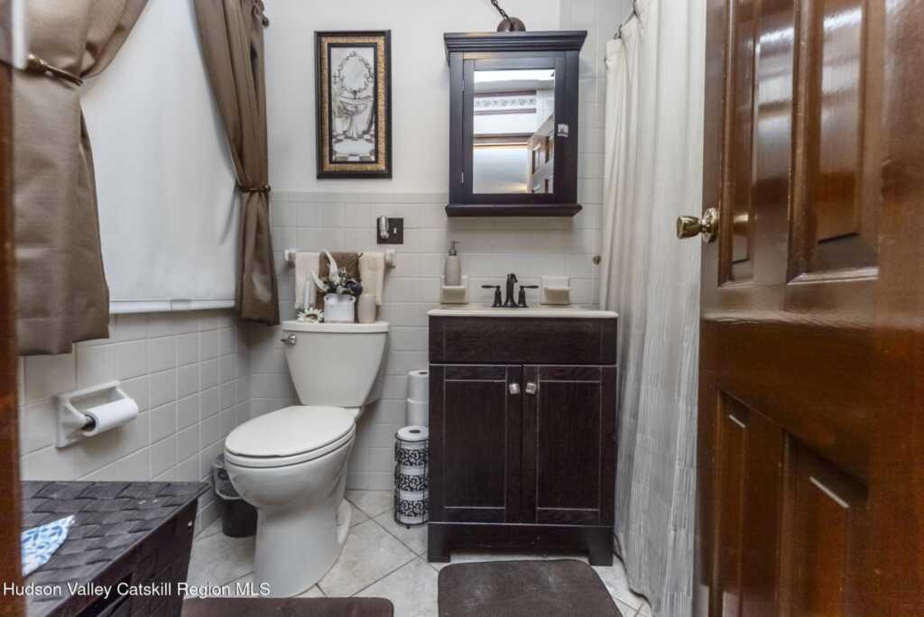 135 Hilltop Road, Saugerties, NY 12477 - Photo 28 of 49