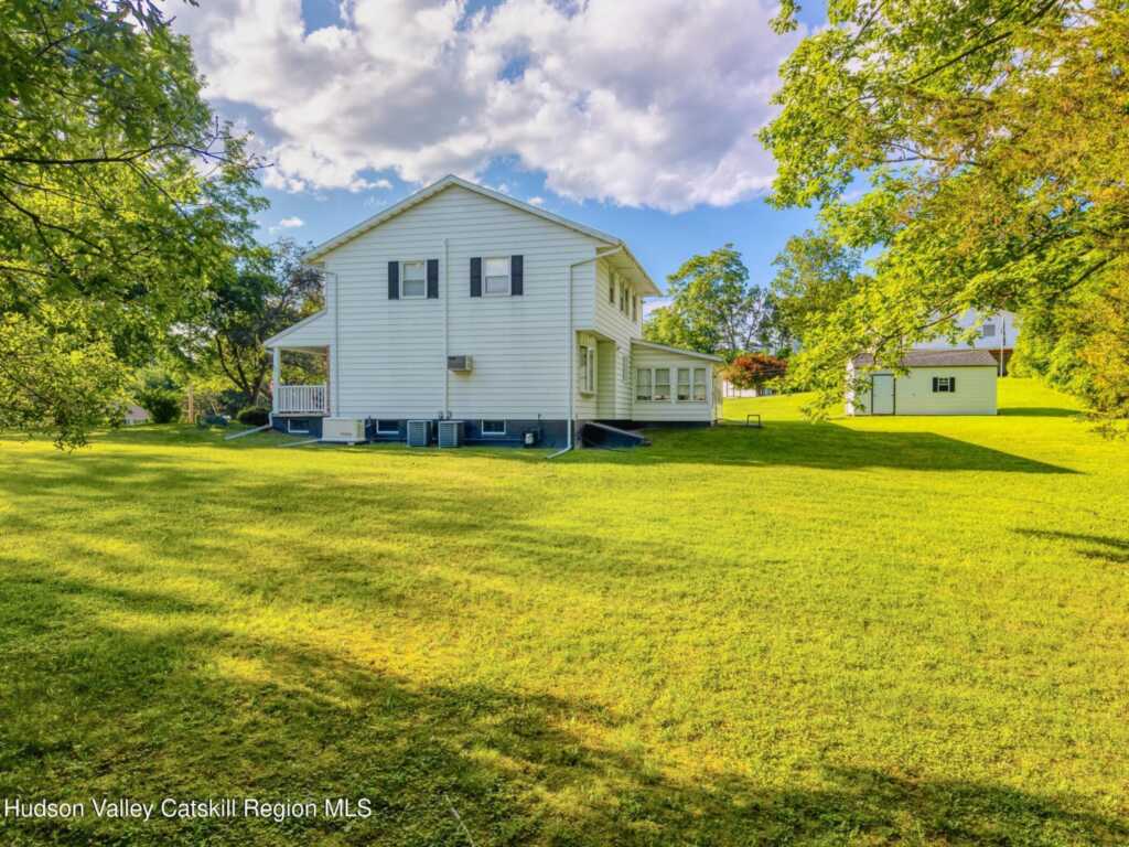 135 Hilltop Road, Saugerties, NY 12477 - Photo 43 of 49
