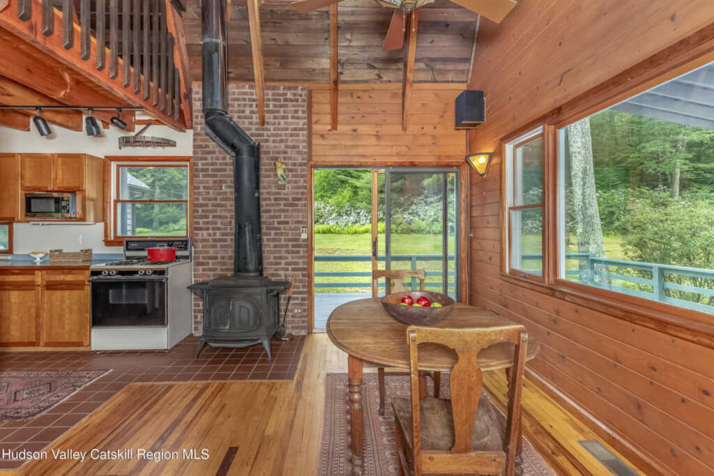 128 Newcut Road, Woodstock, NY 12498 - Photo 12 of 50
