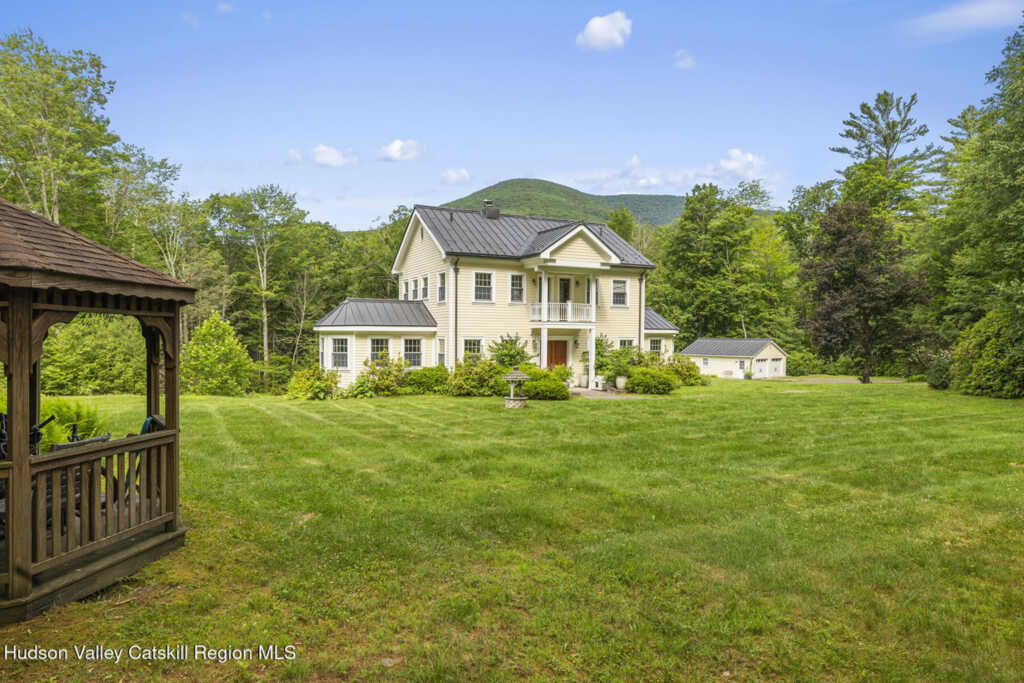 11 Grogkill Rd Road, Woodstock, NY 12498 - Photo 2 of 48