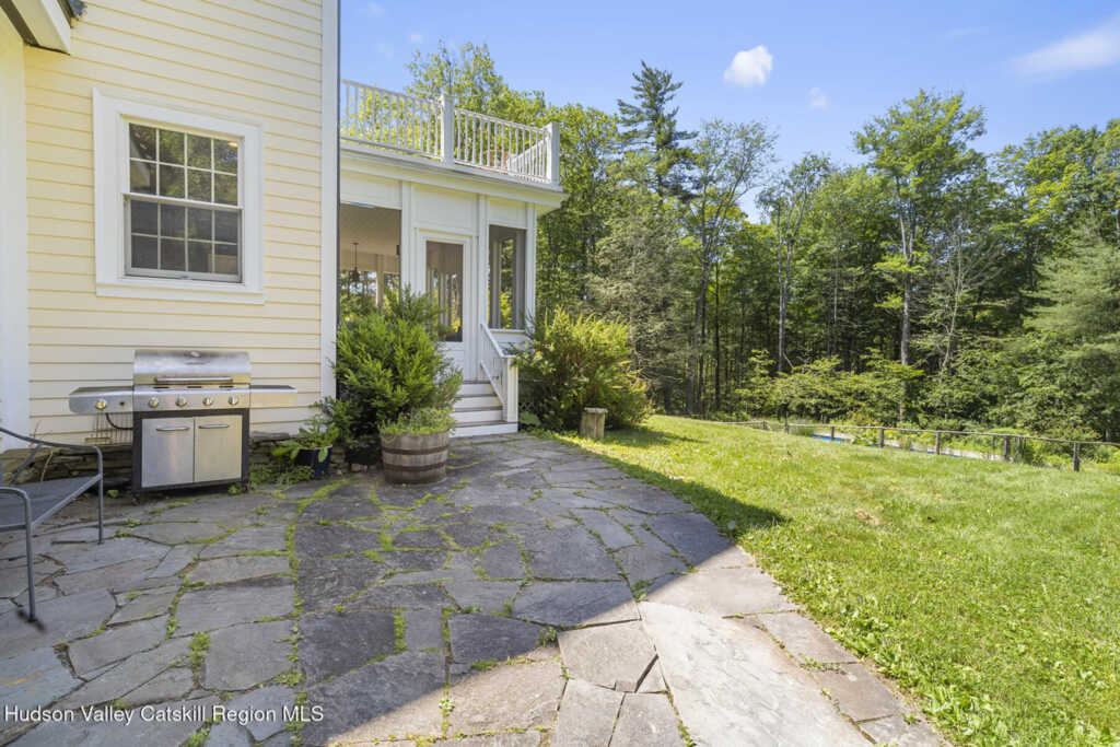 11 Grogkill Rd Road, Woodstock, NY 12498 - Photo 34 of 48