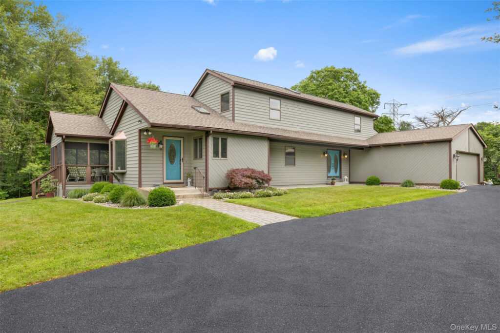11 Brouck Ferris Boulevard, New Paltz, NY 12561