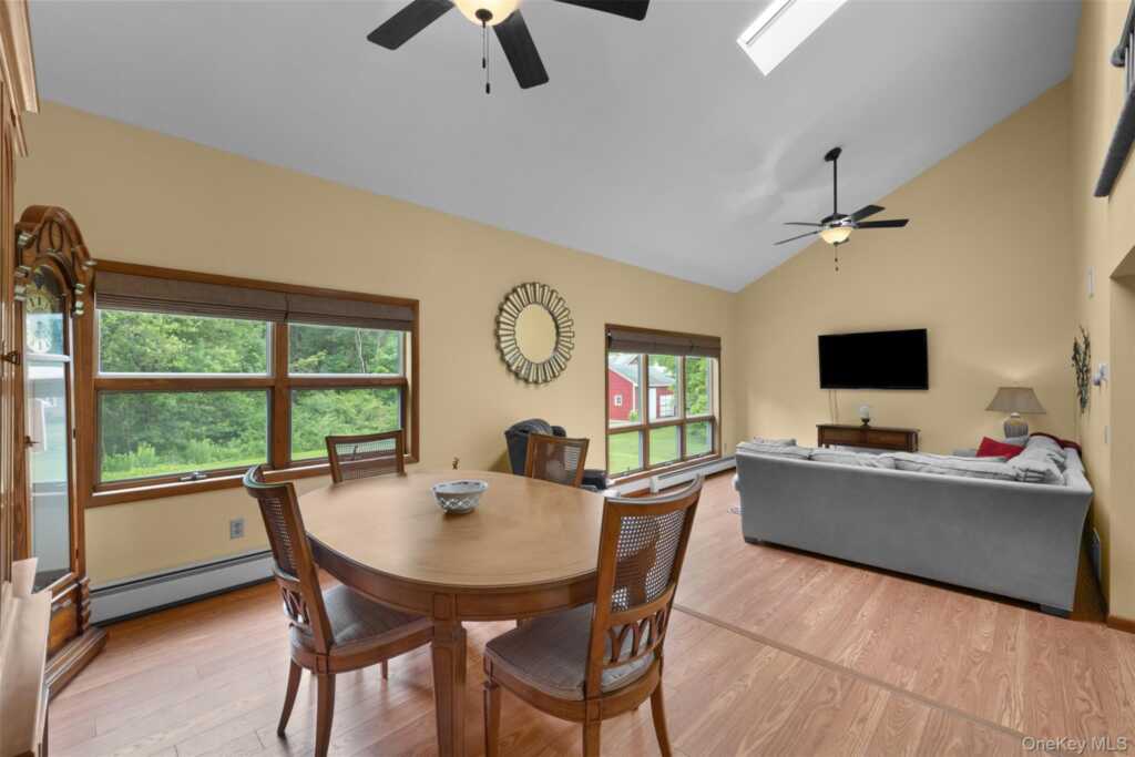 11 Brouck Ferris Boulevard, New Paltz, NY 12561 - Photo 16 of 39