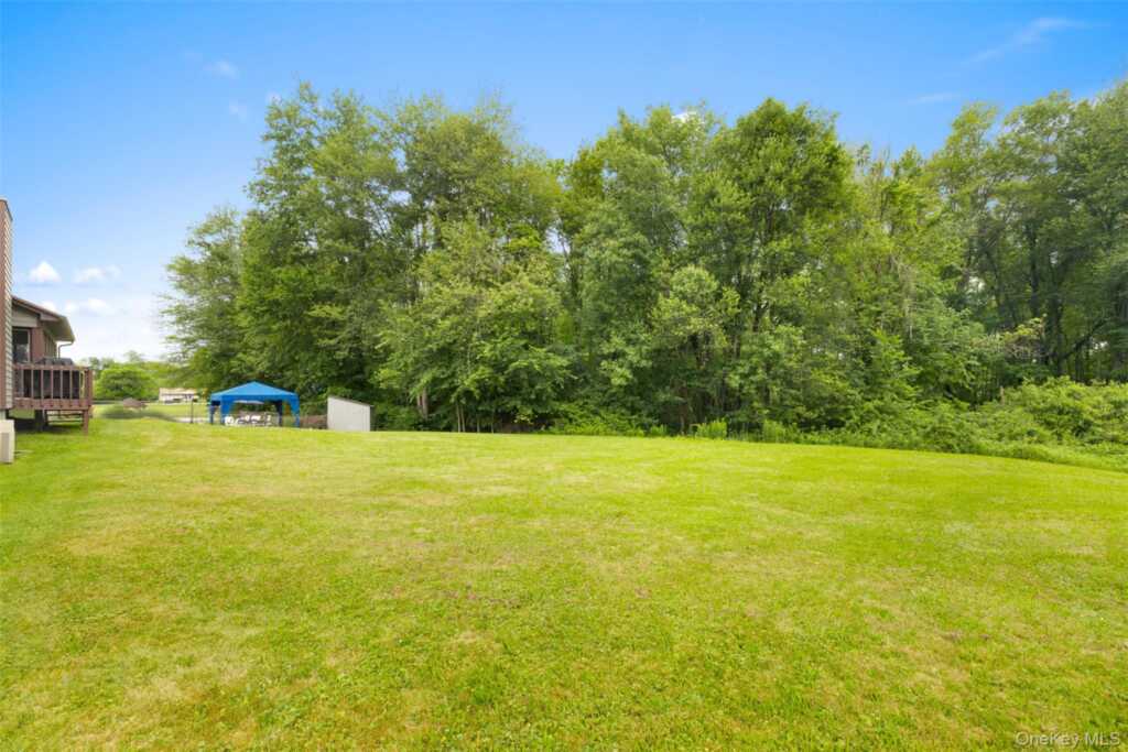 11 Brouck Ferris Boulevard, New Paltz, NY 12561 - Photo 34 of 39