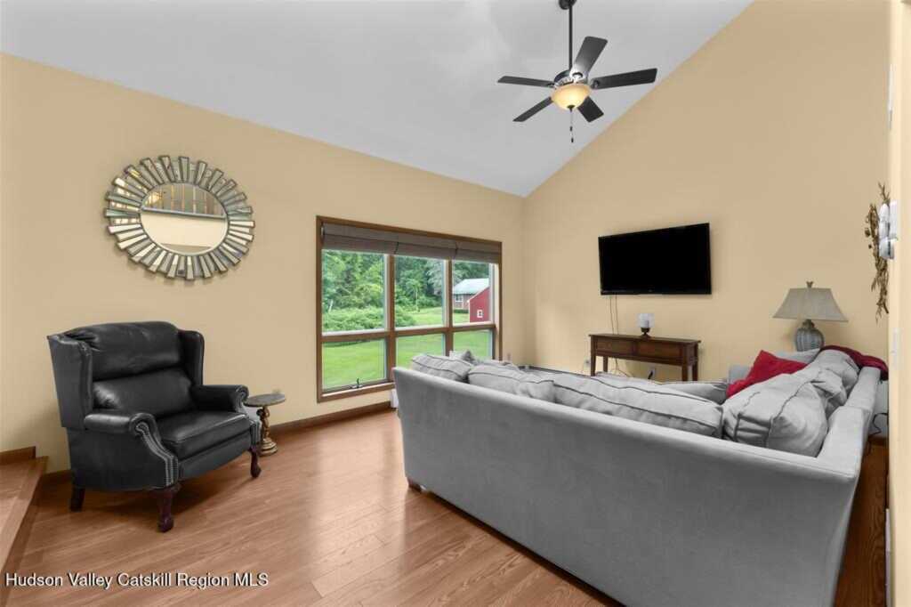 11 Brouck Ferris Boulevard, New Paltz, NY 12561 - Photo 13 of 39