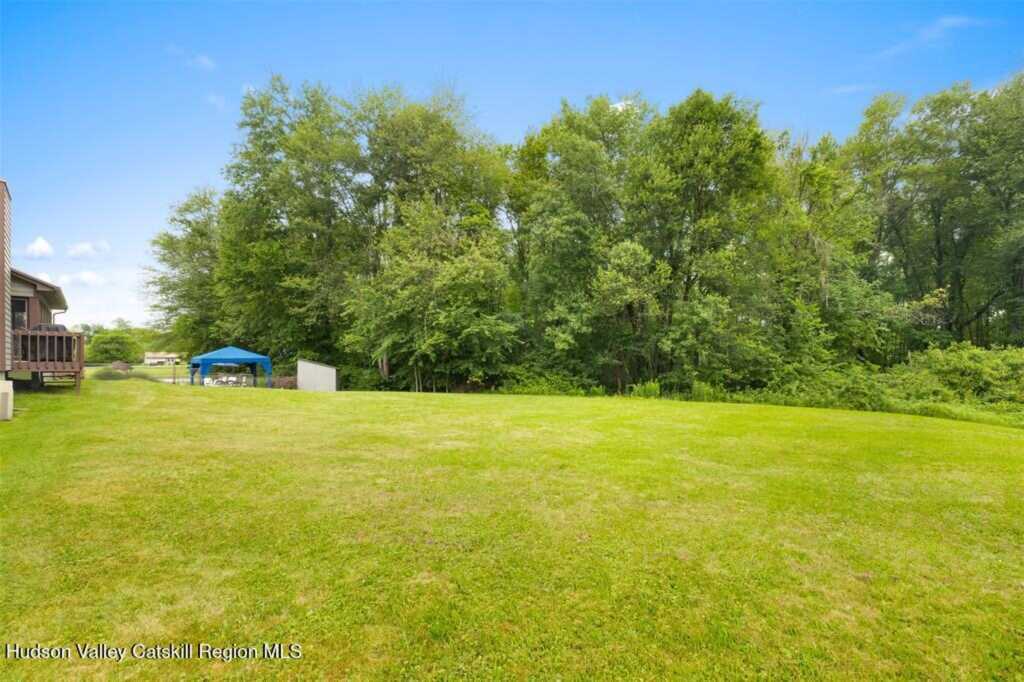 11 Brouck Ferris Boulevard, New Paltz, NY 12561 - Photo 34 of 39