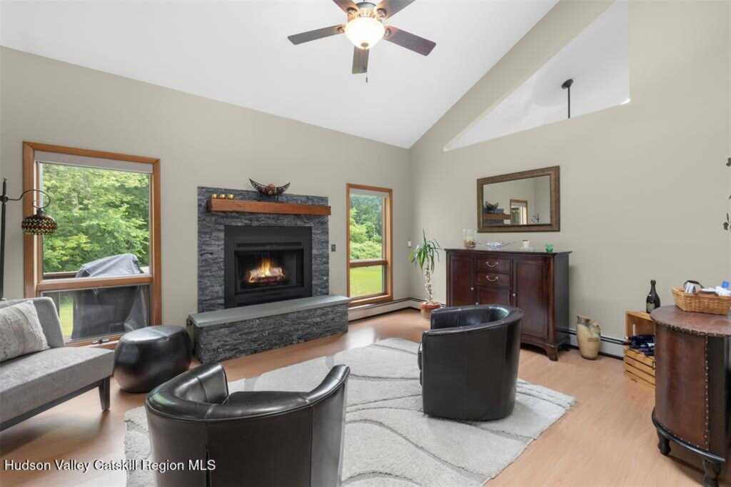11 Brouck Ferris Boulevard, New Paltz, NY 12561 - Photo 9 of 39