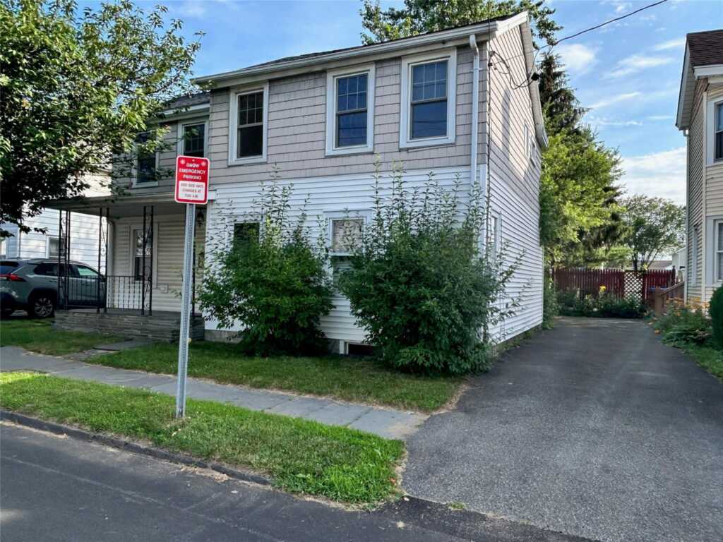 55 Smith Avenue, Kingston, NY 12401