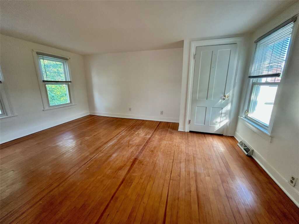 55 Smith Avenue, Kingston, NY 12401 - Photo 17 of 22
