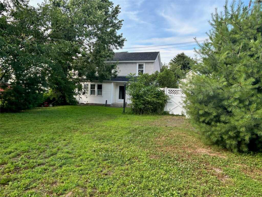 55 Smith Avenue, Kingston, NY 12401 - Photo 19 of 22