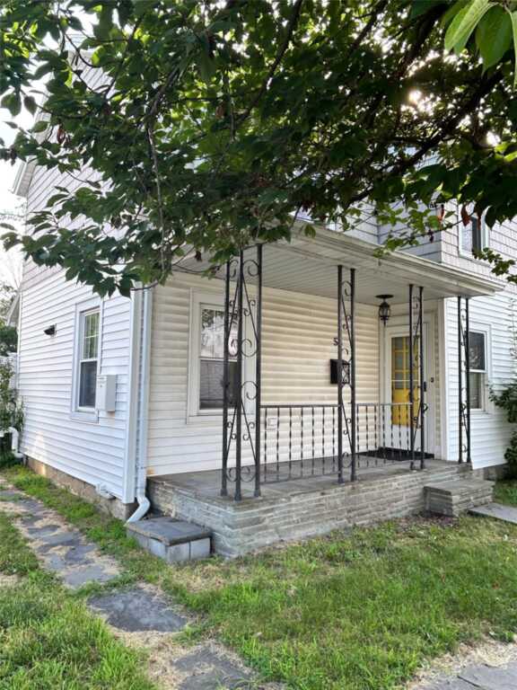 55 Smith Avenue, Kingston, NY 12401 - Photo 2 of 22