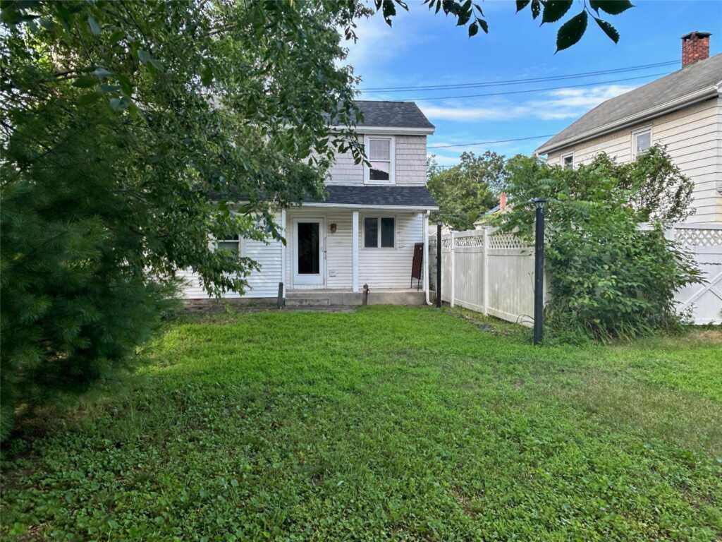 55 Smith Avenue, Kingston, NY 12401 - Photo 20 of 22