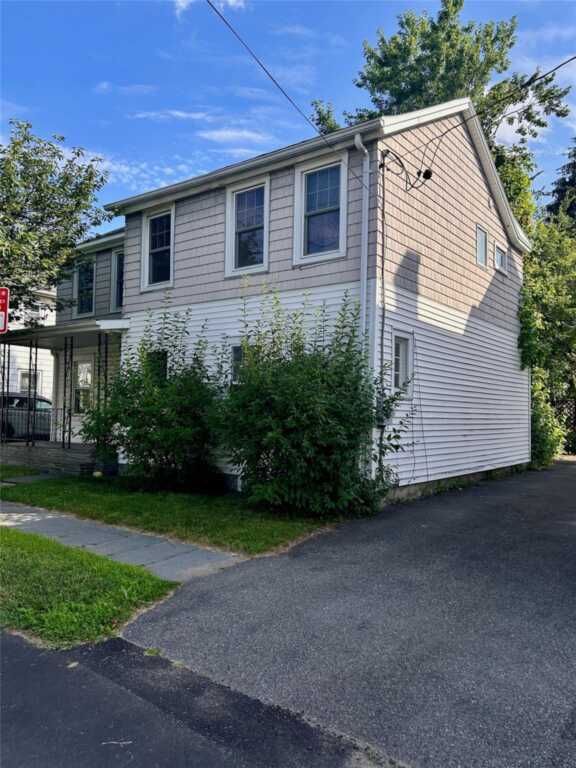 55 Smith Avenue, Kingston, NY 12401 - Photo 4 of 22