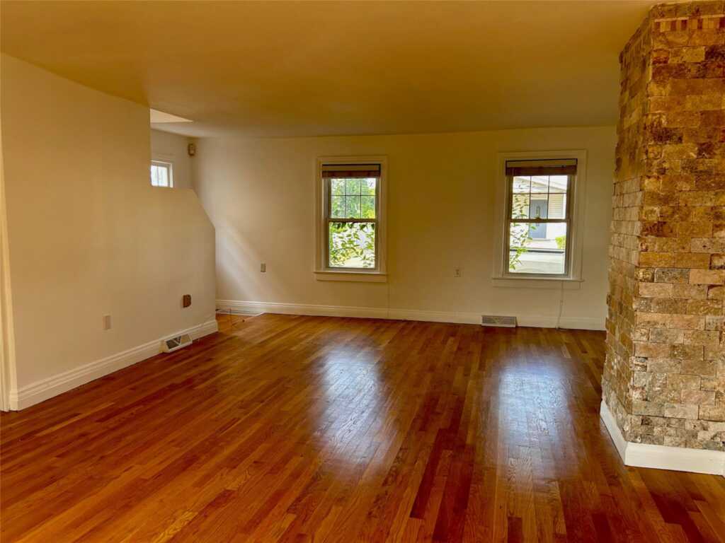 55 Smith Avenue, Kingston, NY 12401 - Photo 6 of 22