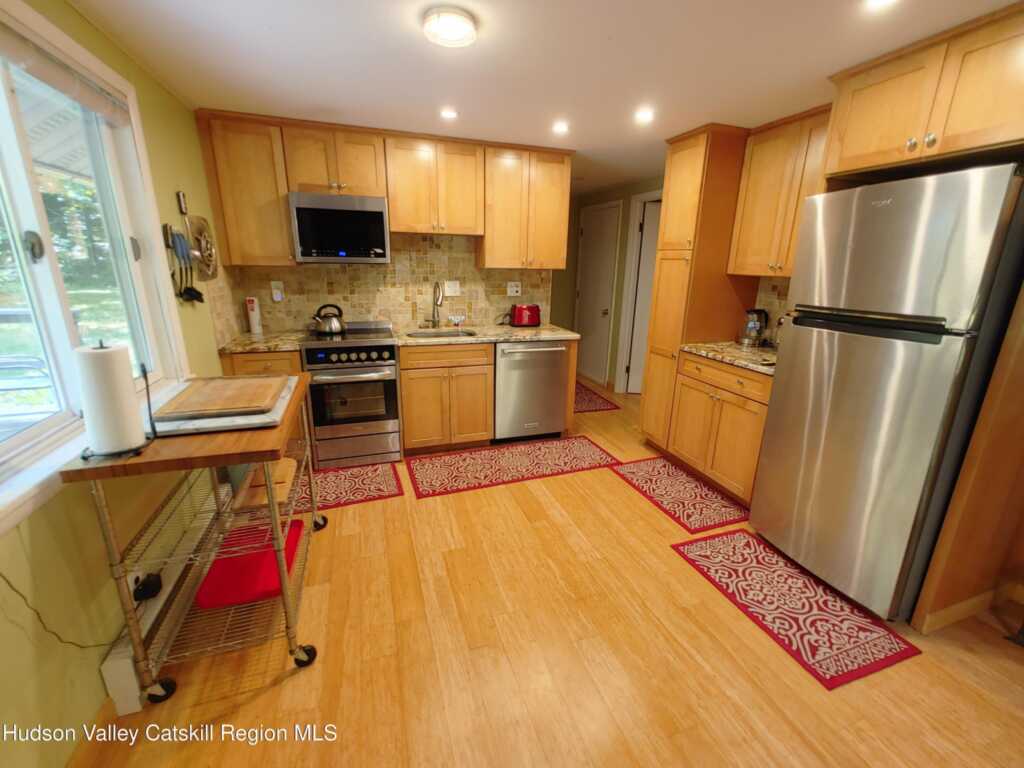 249 High Street, Phoenicia, NY 12464 - Photo 15 of 35