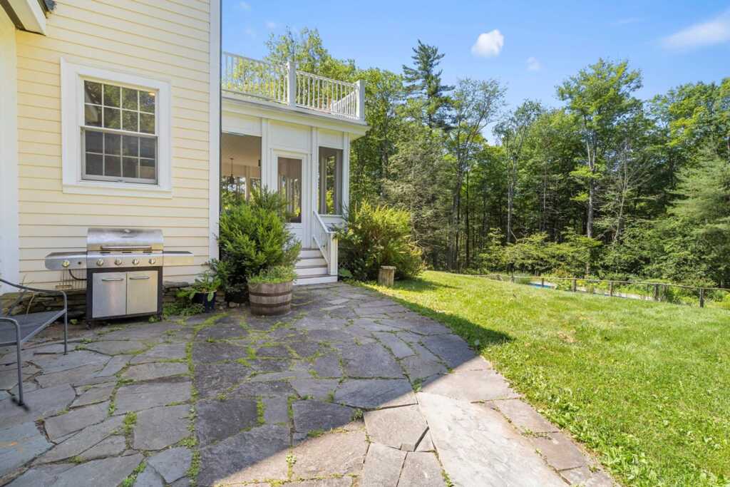 11 Grogkill Road, Woodstock, NY 12495 - Photo 33 of 45