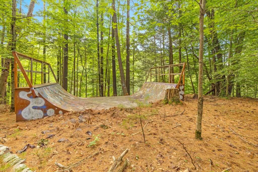 11 Grogkill Road, Woodstock, NY 12495 - Photo 38 of 45