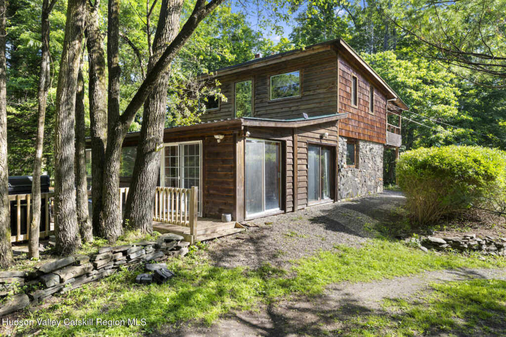 3 Centerville Church Road, Saugerties, NY 12477 - Photo 5 of 44