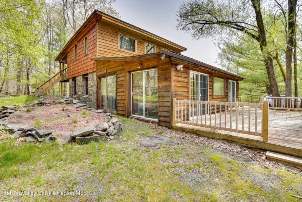 3 Centerville Church Road, Saugerties, NY 12477 - Photo 7 of 44