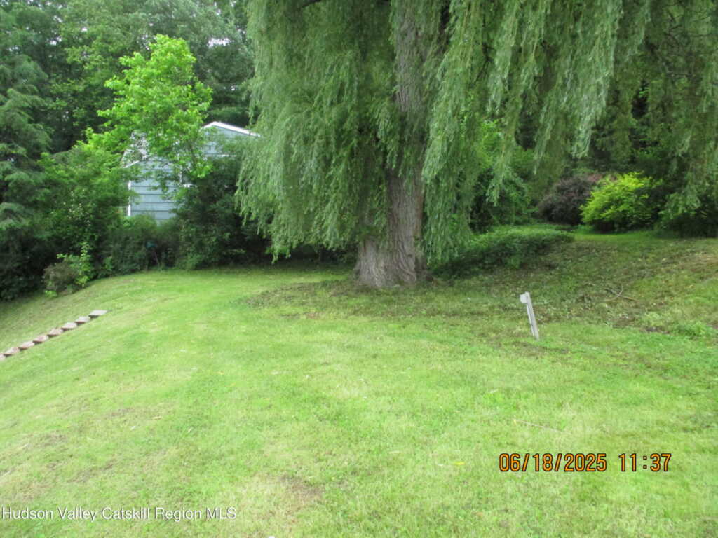 9 Lighthouse Drive, Saugerties, NY 12477 - Photo 15 of 16