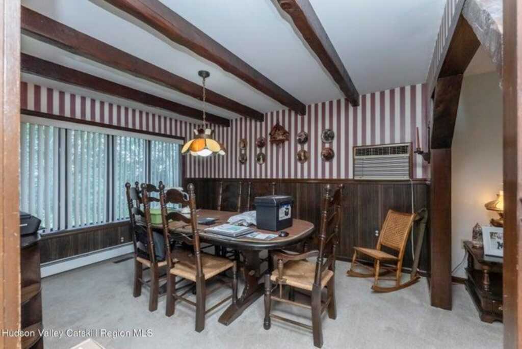 135 Hilltop Road, Saugerties, NY 12477 - Photo 11 of 48