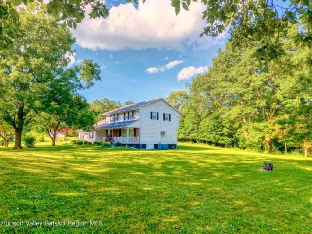 135 Hilltop Road, Saugerties, NY 12477 - Photo 44 of 48