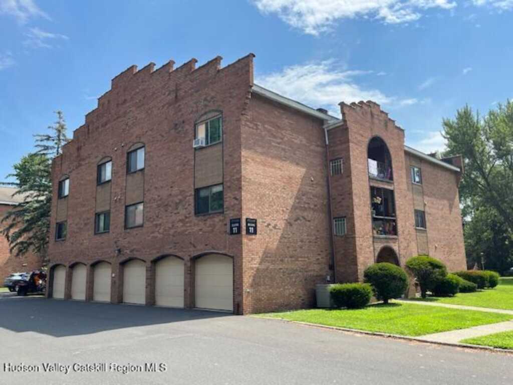 500 Washington Avenue, Unit #11d, Kingston, NY 12401 - Photo 2 of 11