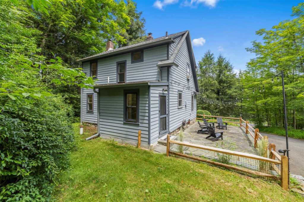 1025 Sawkill Road, Kingston, NY 12401 - Photo 3 of 27