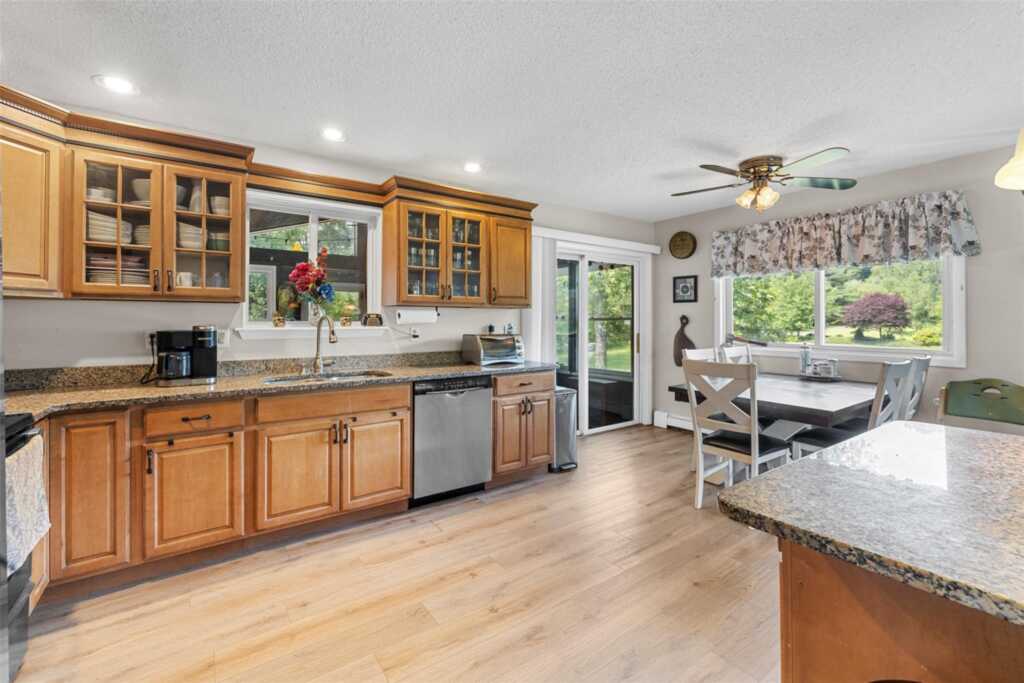 25 Terbar Loop, New Paltz, NY 12561 - Photo 5 of 32