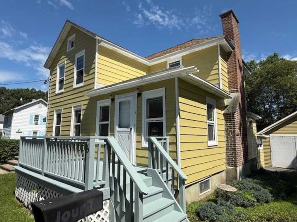 6 Howland Avenue, Unit #1, Rhinebeck, NY 12574