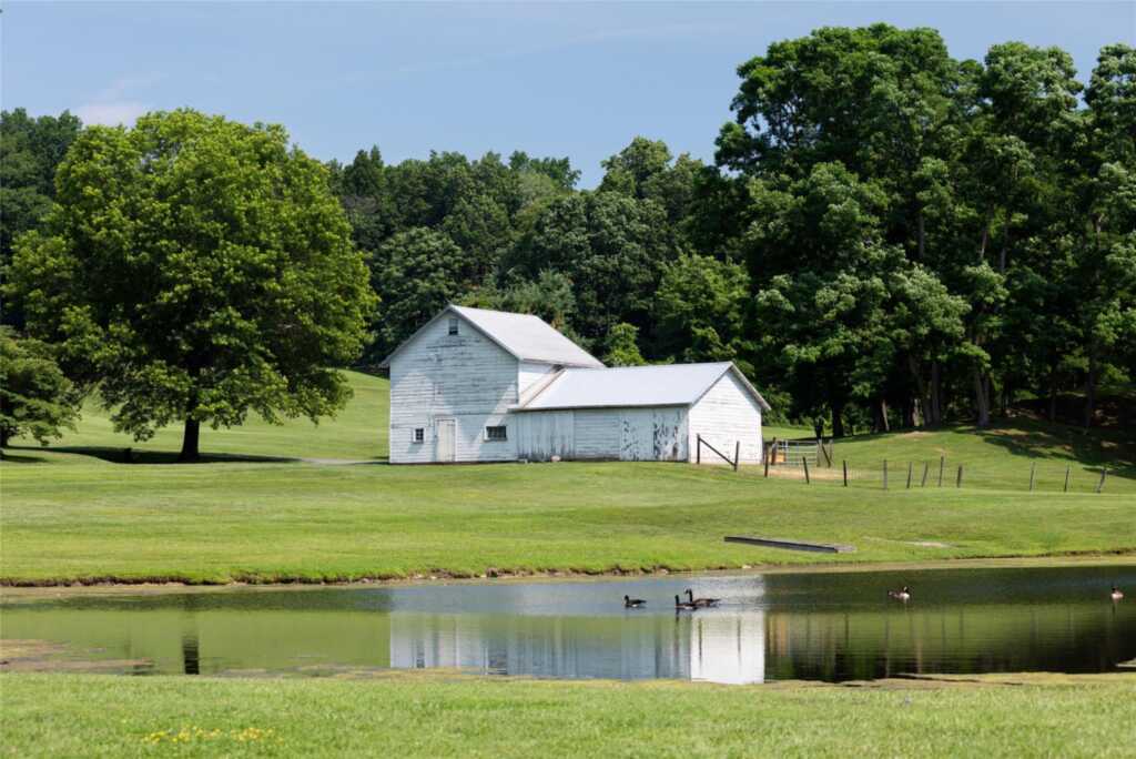 77 Old Post Road, Rhinebeck, NY 12572 - Photo 2 of 28