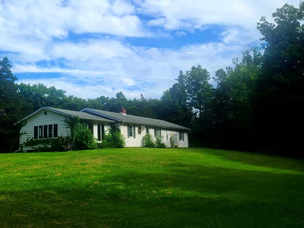 49 Old Farm Road, Rhinebeck, NY 12572 - Photo 2 of 28