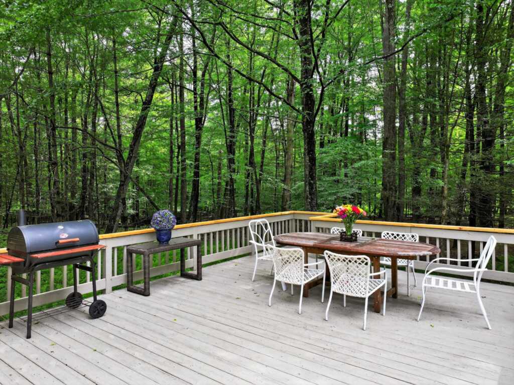 27 Old Wagon Road, Woodstock, NY 12498 - Photo 13 of 40