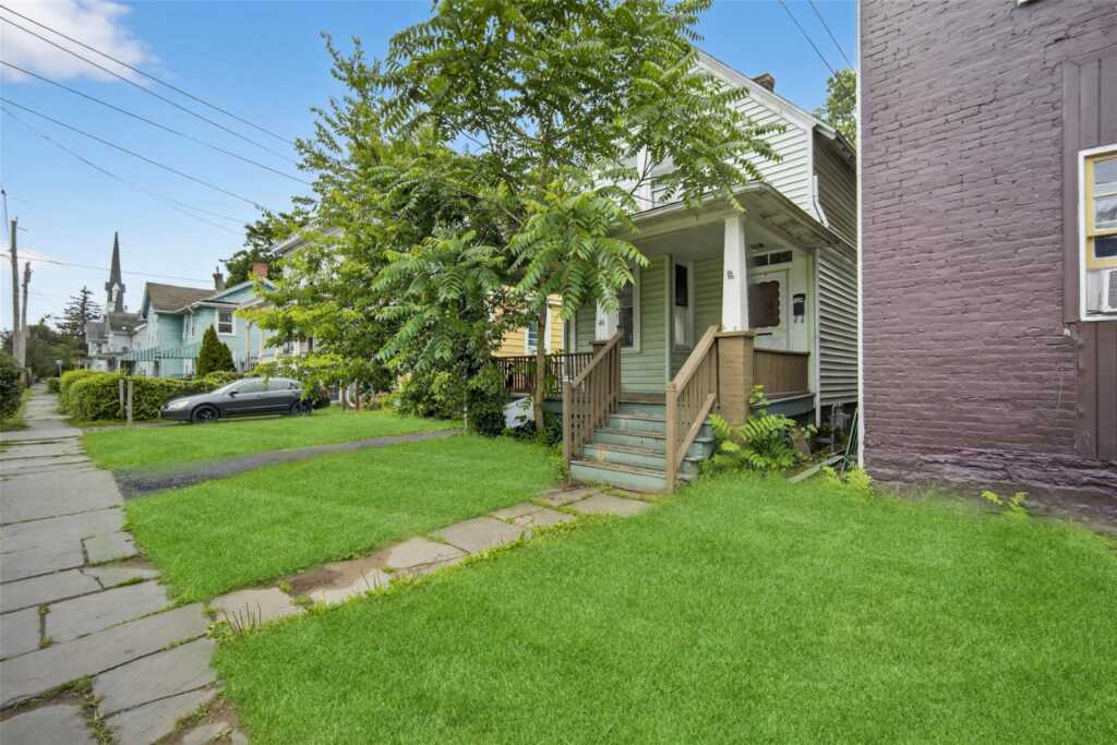 46 Elmendorf Street, Kingston, NY 12401