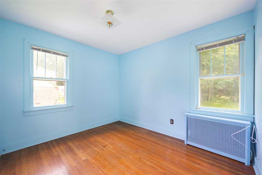 32 Oakwood Terrace, New Paltz, NY 12561 - Photo 12 of 29