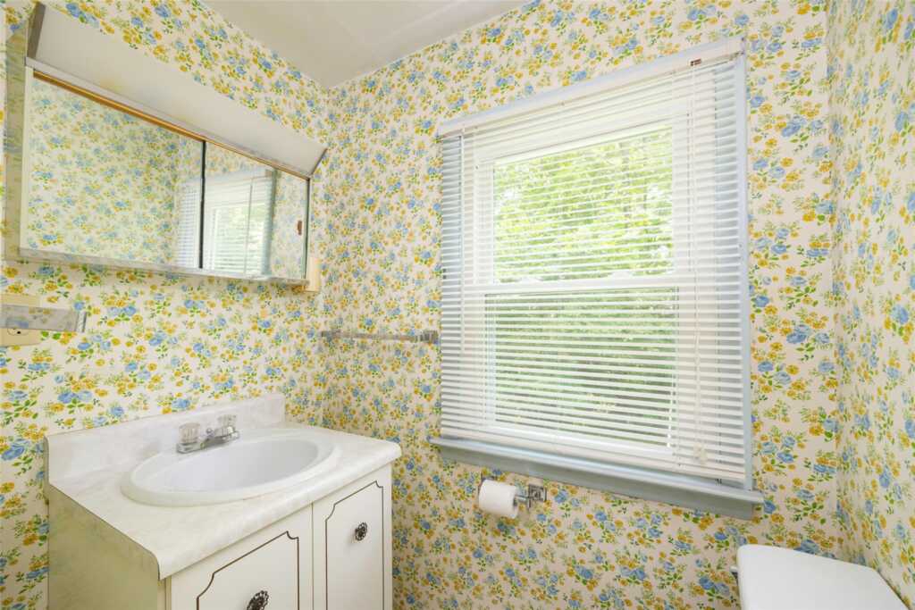 32 Oakwood Terrace, New Paltz, NY 12561 - Photo 20 of 29