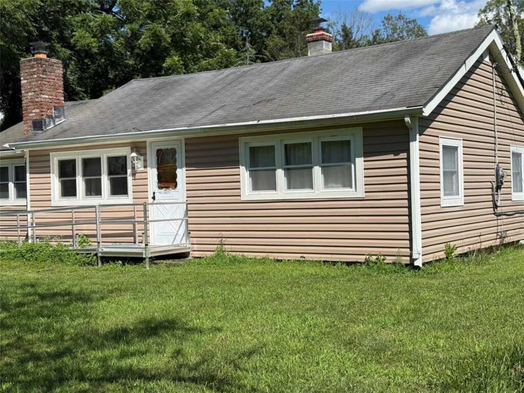255-257 Mill rd. Mill, Rhinebeck, NY 12572 - Photo 2 of 11